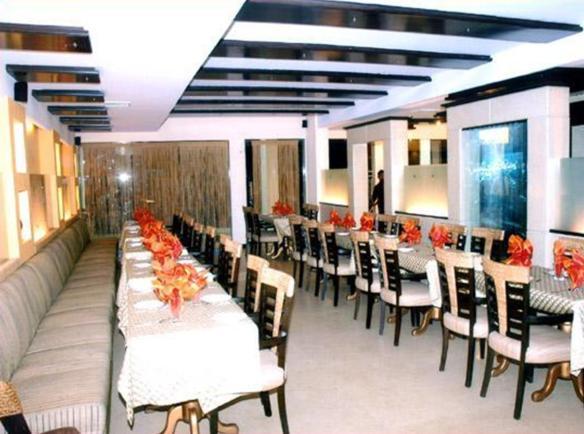 Metro43 Hotel Chandigarh